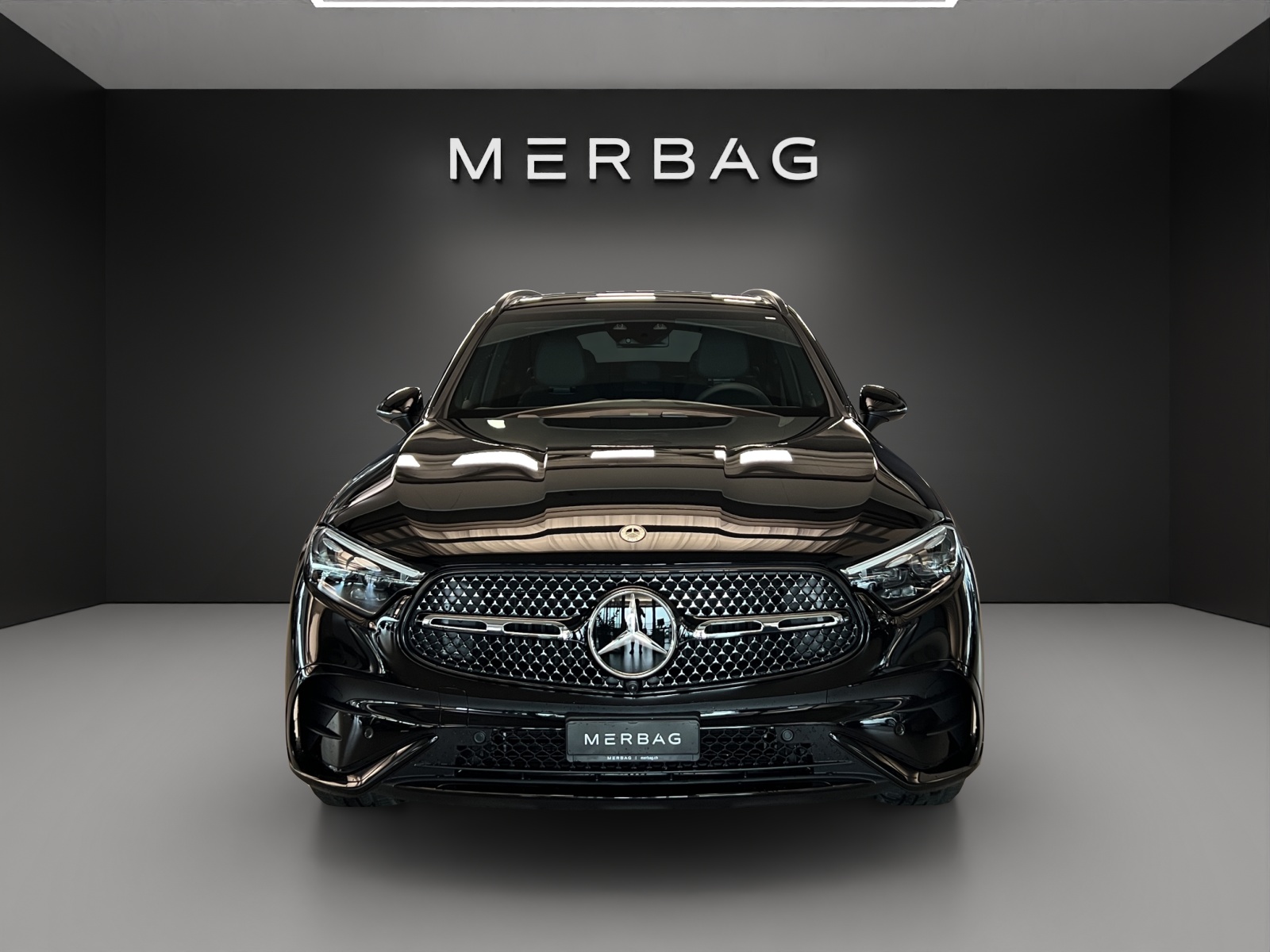 MERCEDES-BENZ GLC 300 d 4M 9G-Tronic-image-2