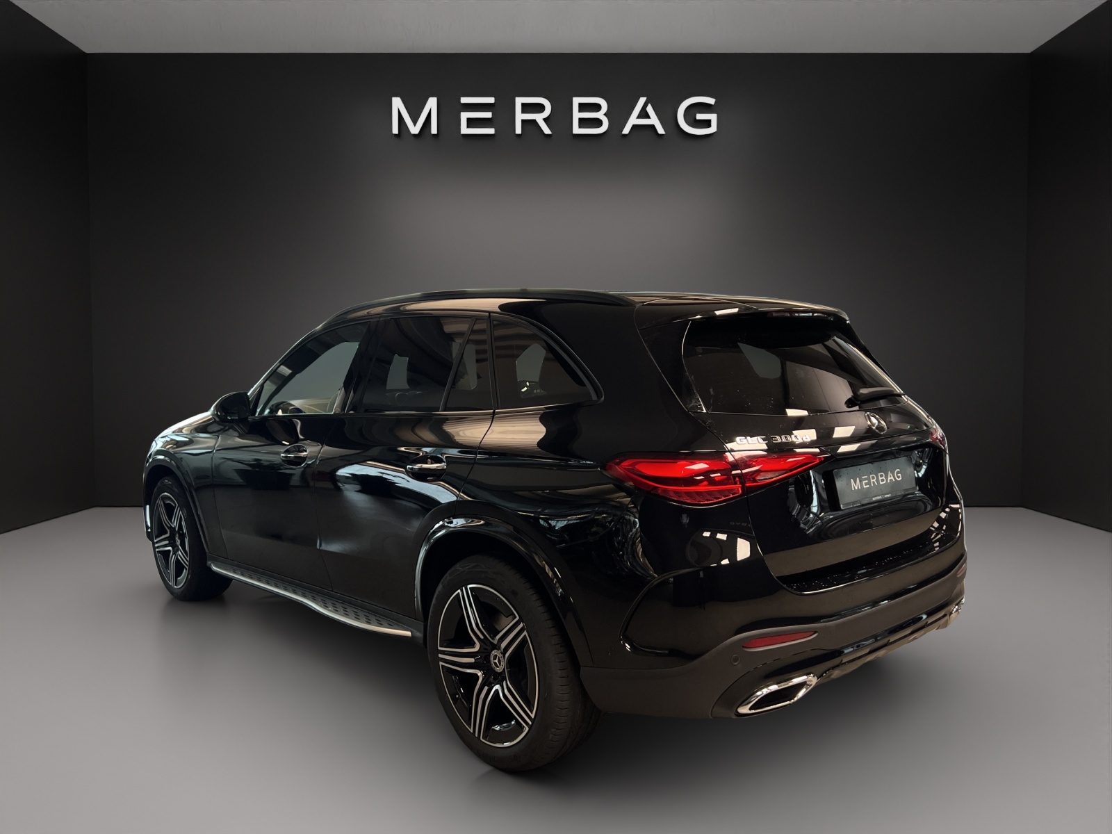 MERCEDES-BENZ GLC 300 d 4M 9G-Tronic-image-3