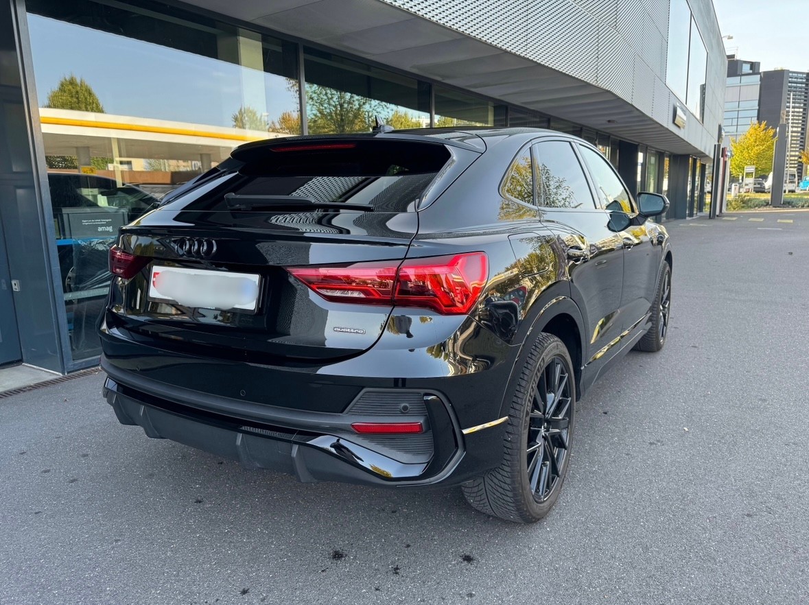 AUDI Q3 Sportback 40 TDI S line quattro S-tronic-image-2