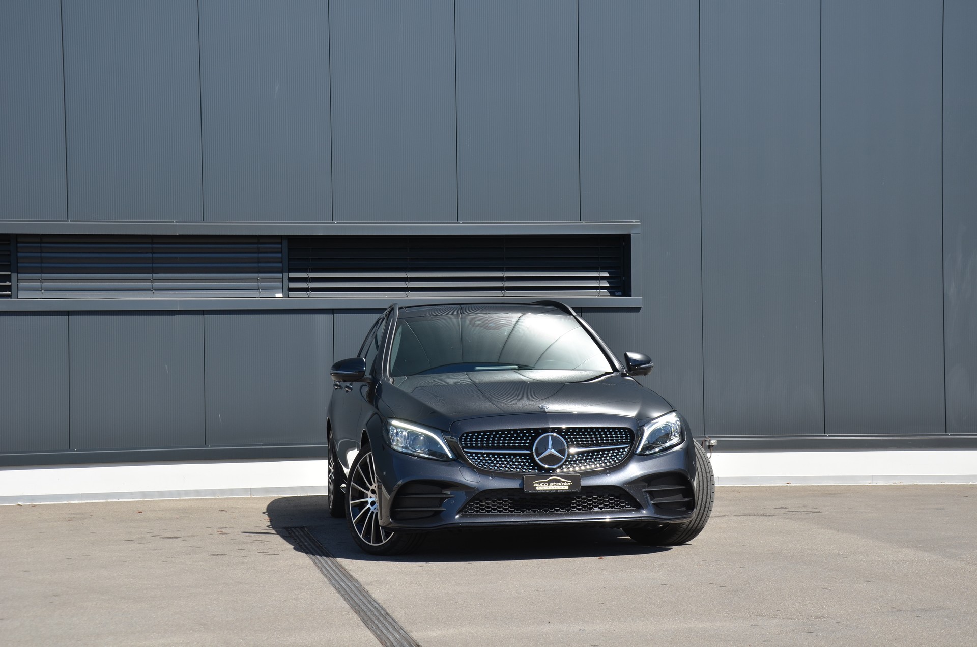 MERCEDES-BENZ C 300 AMG Line 4Matic 9G-Tronic-image-6