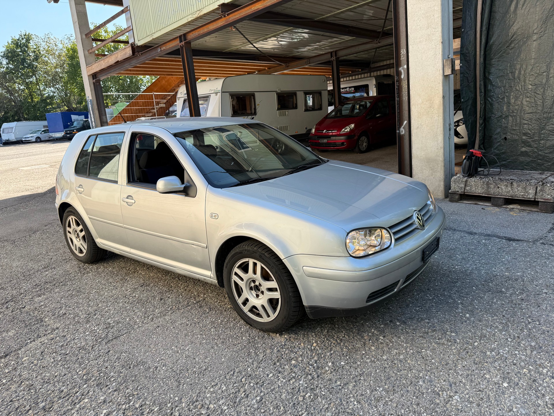 VW Golf 1.9 TDI PD Comfortline-image-1