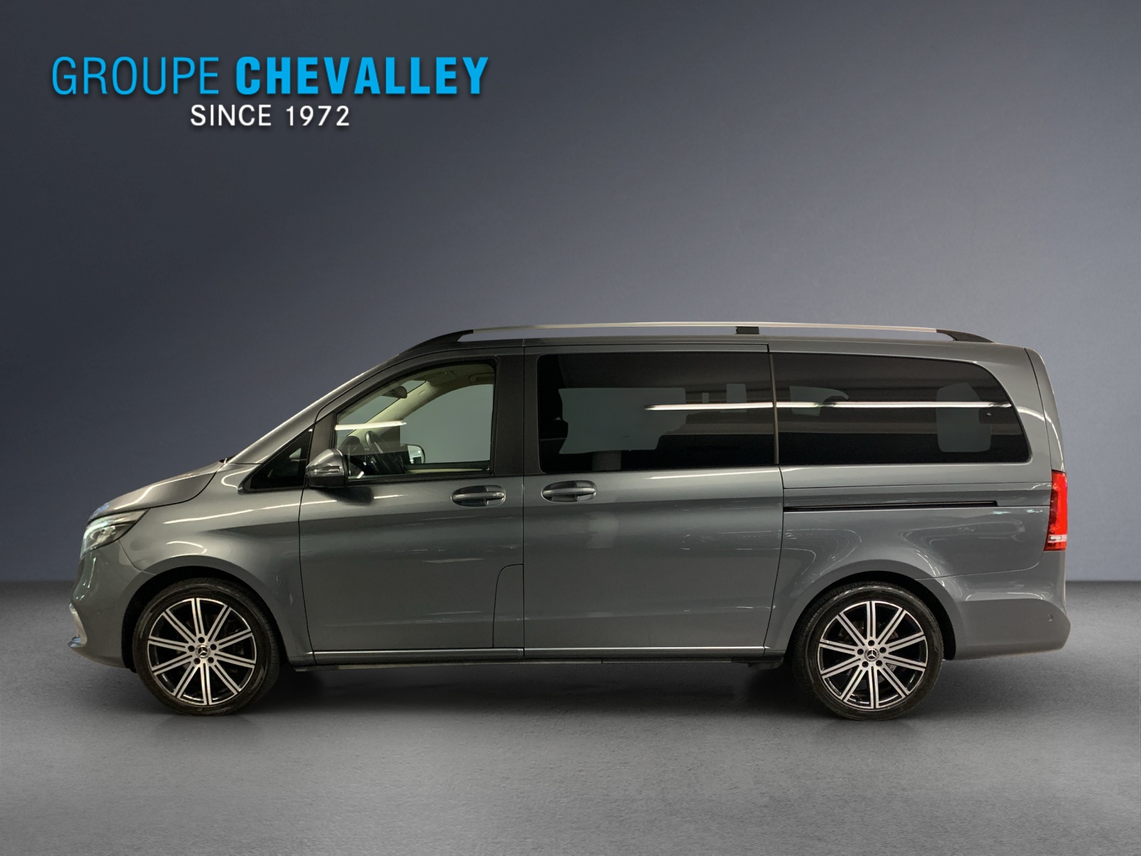 MERCEDES-BENZ V 250 d lang Exclusive 4Matic 9G-Tronic-image-2