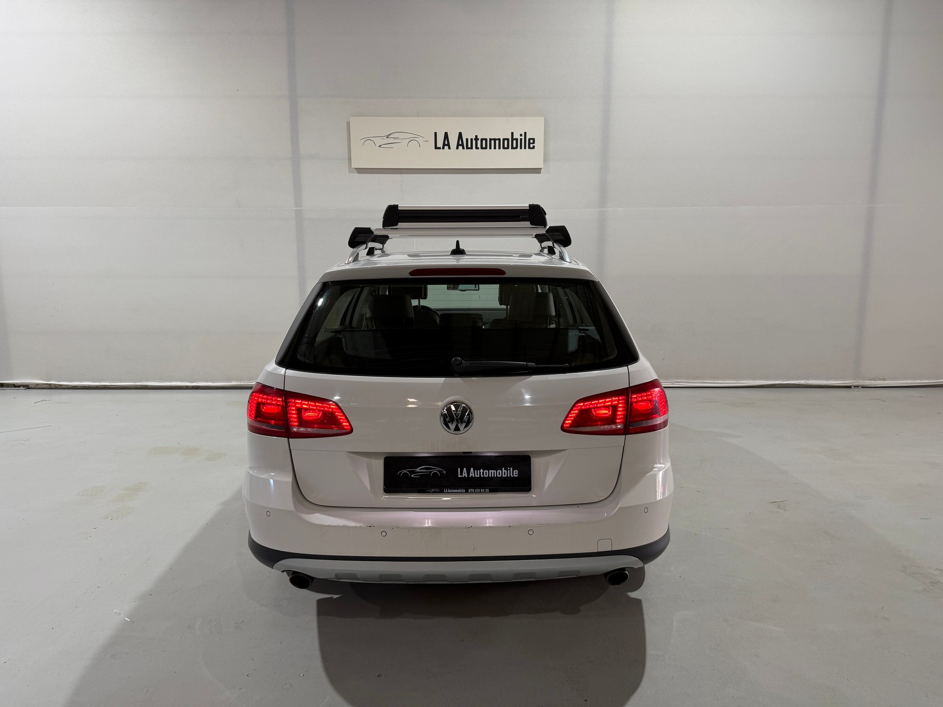 VW Passat Alltrack 2.0 TDI BMT 4Motion DSG-image-7