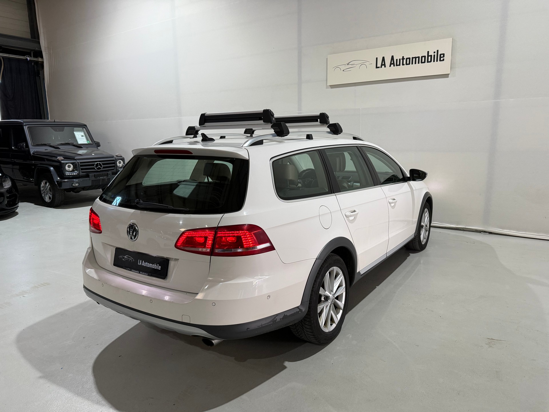 VW Passat Alltrack 2.0 TDI BMT 4Motion DSG-image-8