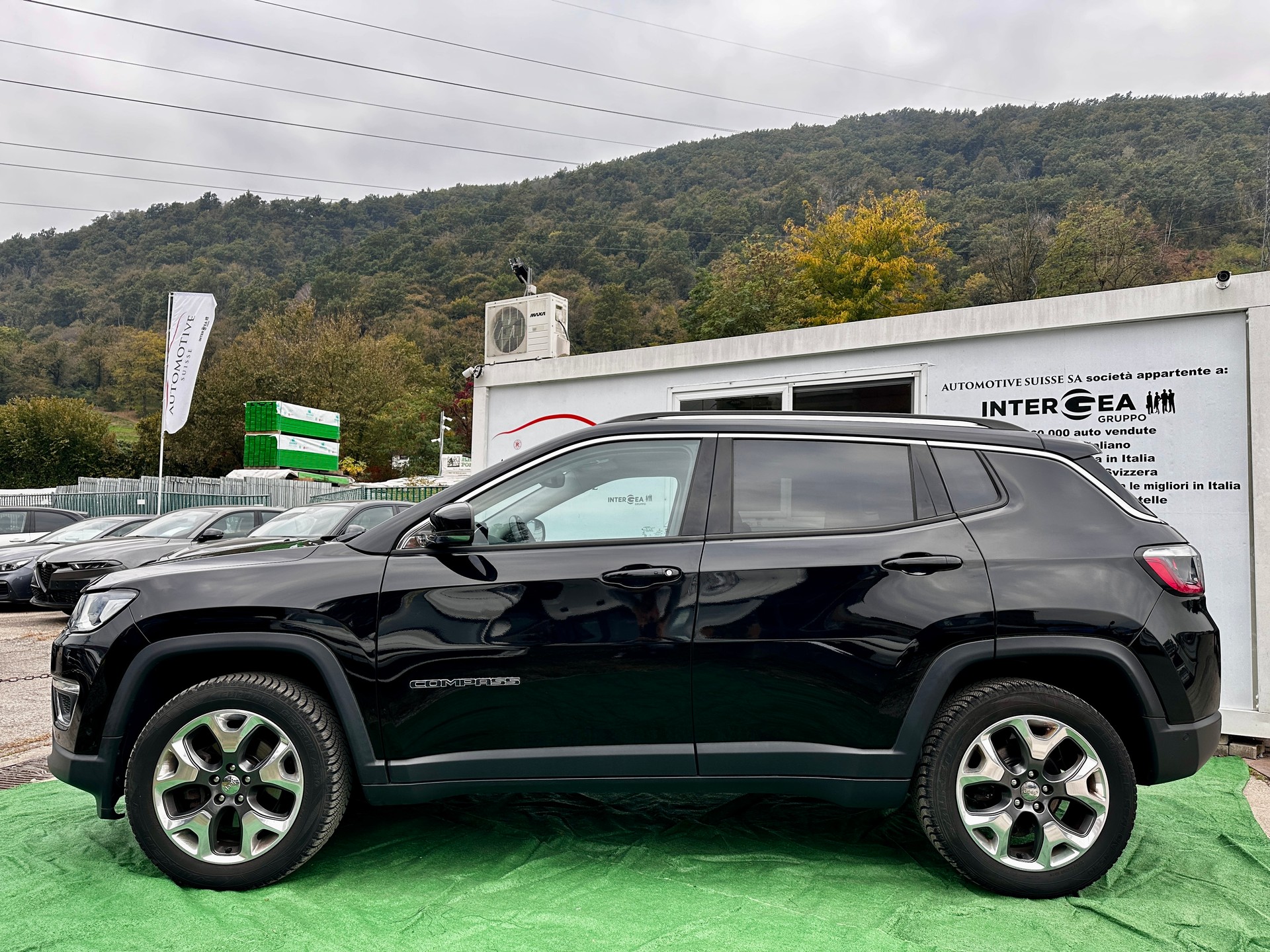 JEEP Compass 1.4 Turbo Limited AWD 9ATX-image-2