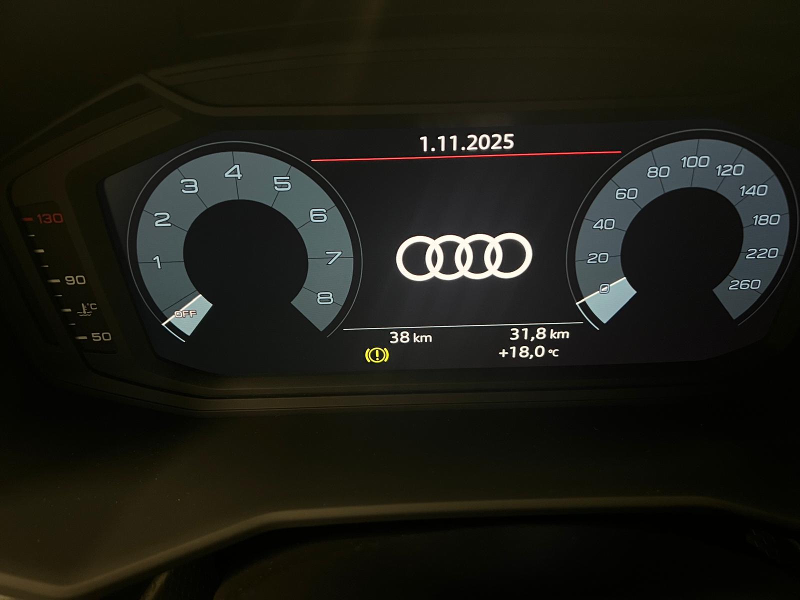 AUDI A1 allstreet 30 TFSI Attraction S-Line S-tronic-image-7