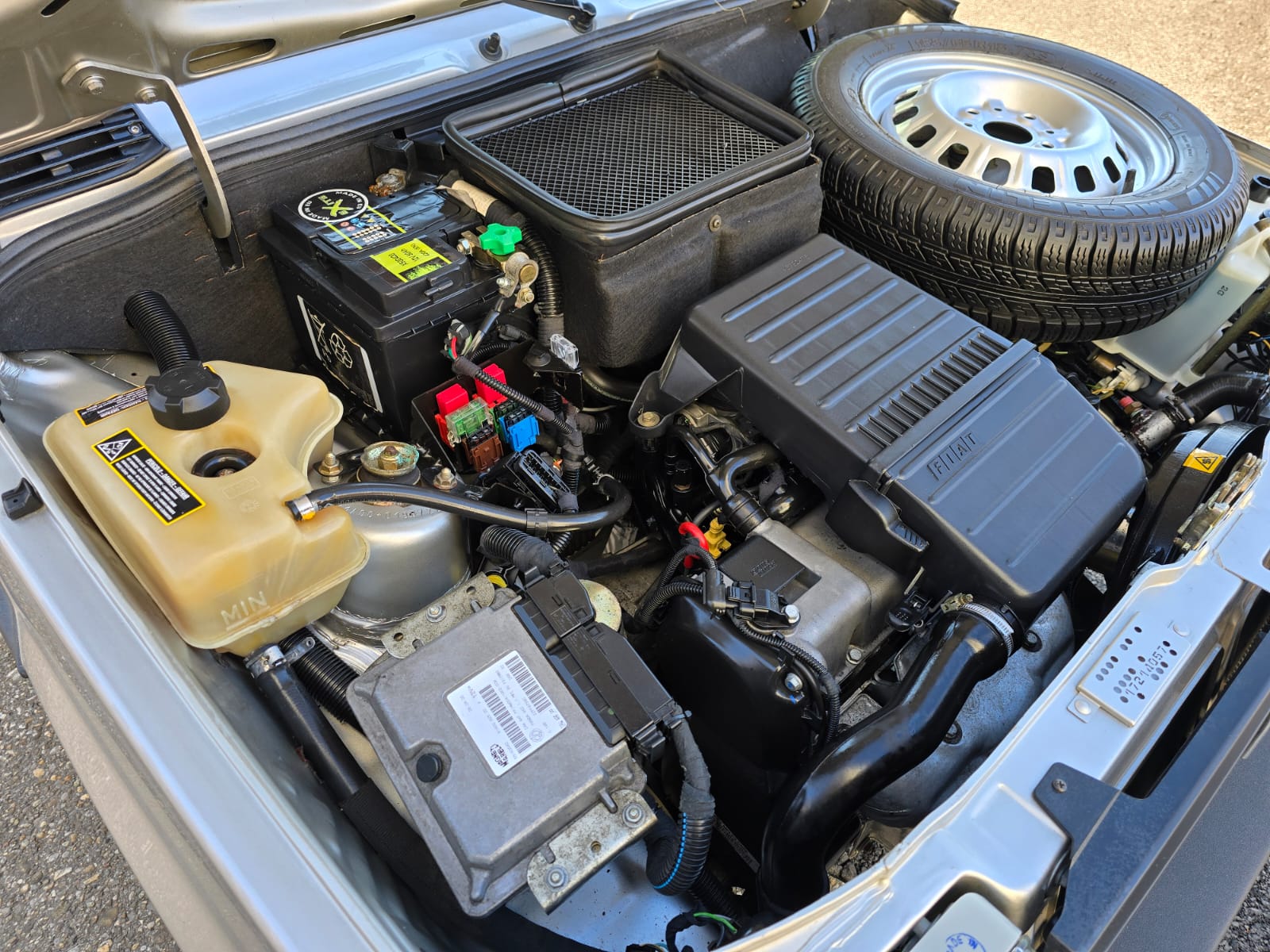FIAT Panda 1100 i.E. Hobby Sondermodell-image-9