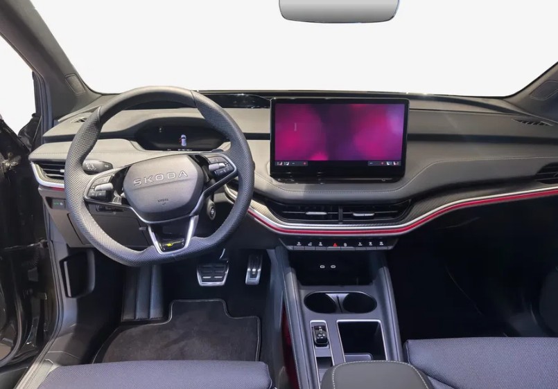 SKODA Enyaq 4x4 RS-image-6