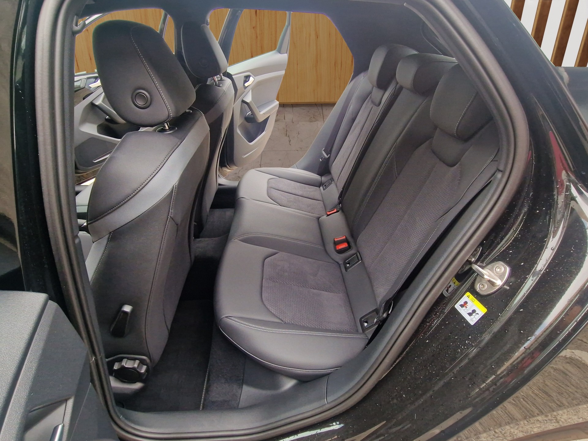 AUDI A1 Sportback 35 TFSI S-tronic-image-16