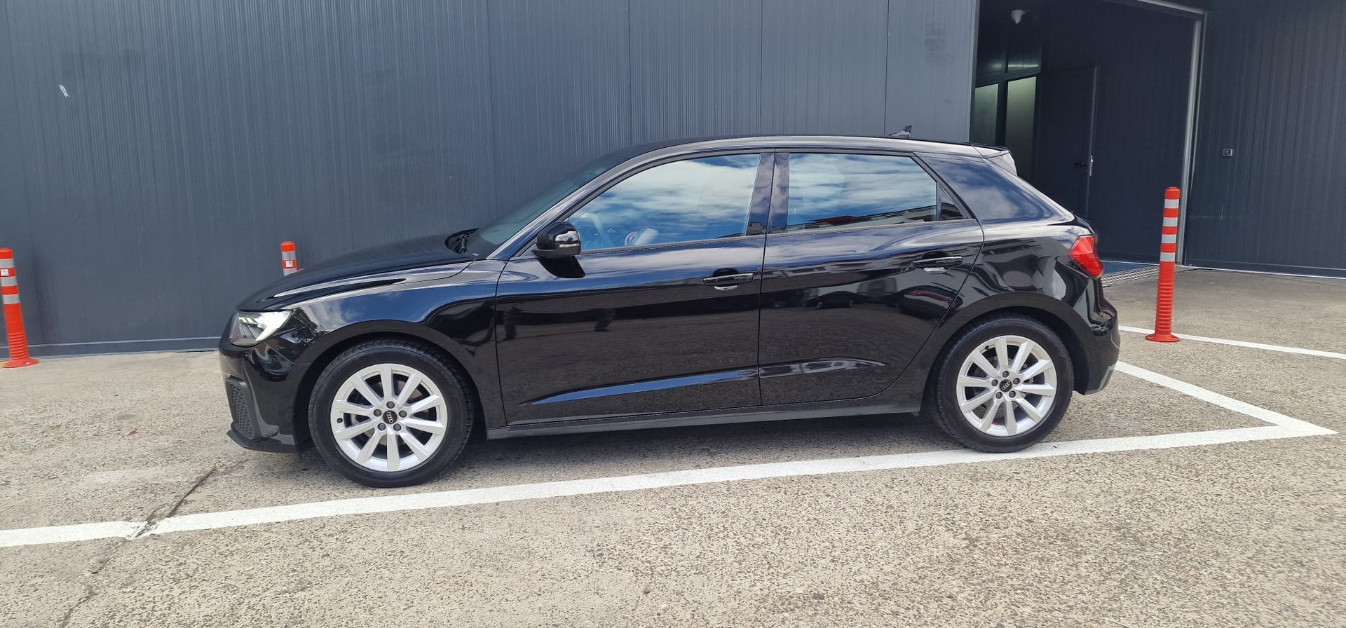 AUDI A1 Sportback 35 TFSI S-tronic-image-3