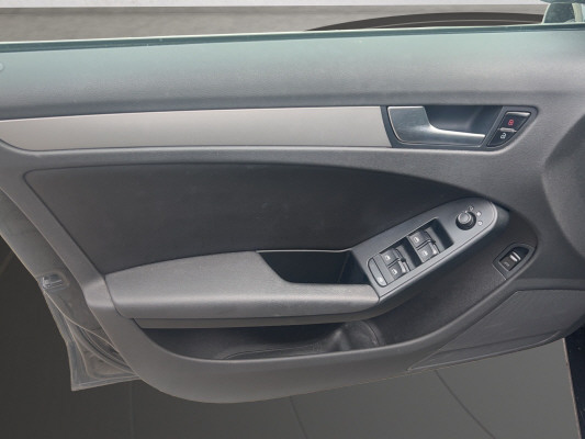 AUDI A4 1.8 TFSI-image-10