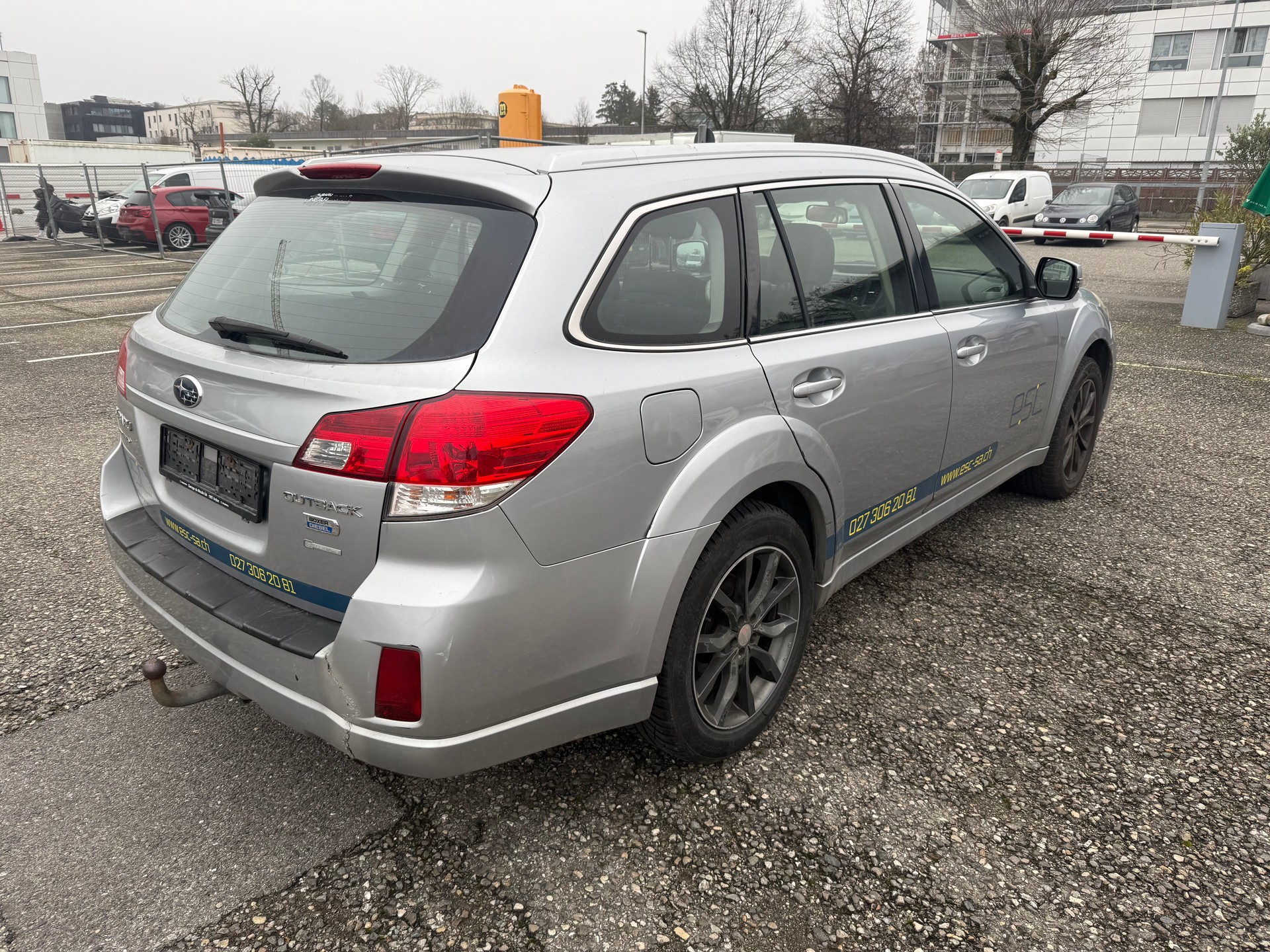 SUBARU Outback 2.0D Swiss AWD Lineartronic-image-2