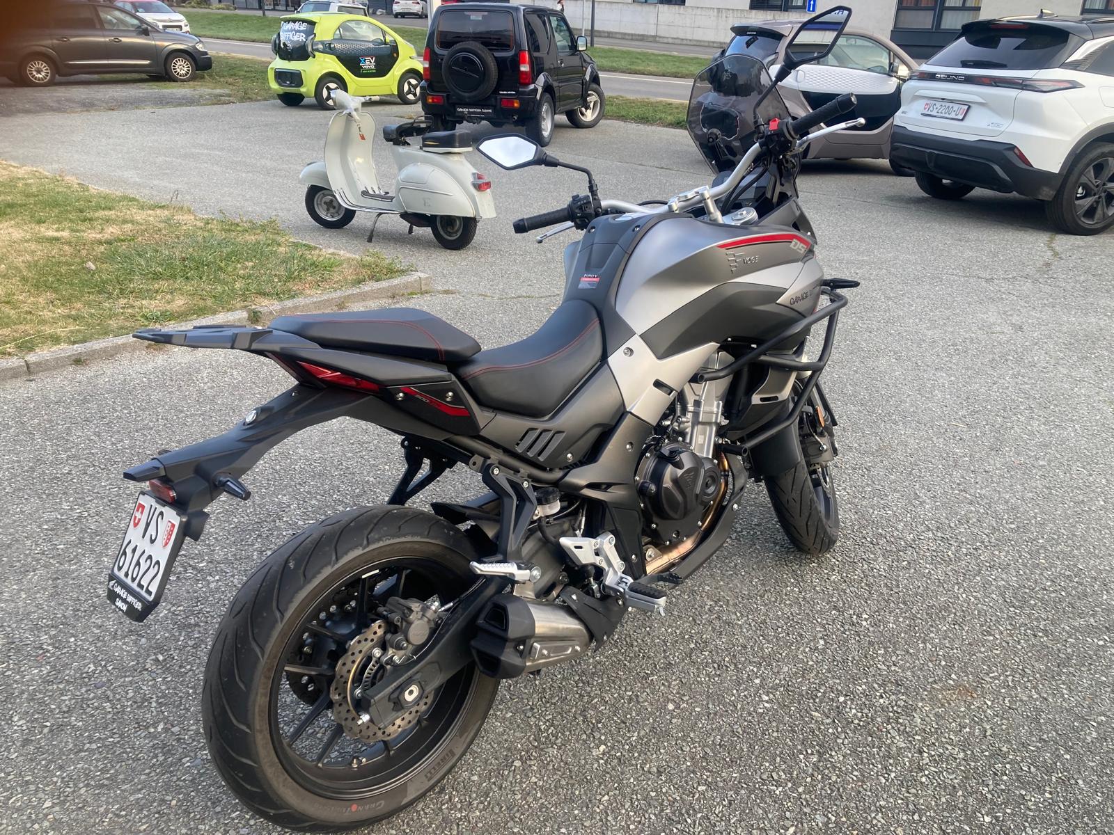 VOGE 500 DS-image-3