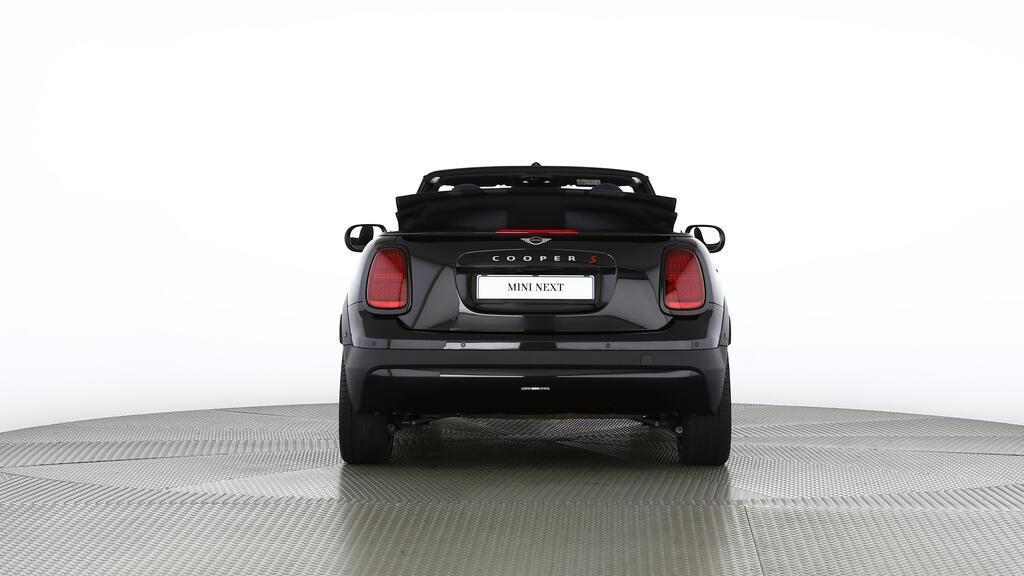MINI Cooper S Cabrio-image-13