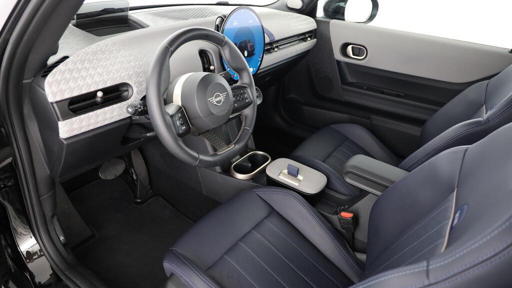 MINI Cooper S Cabrio-image-16