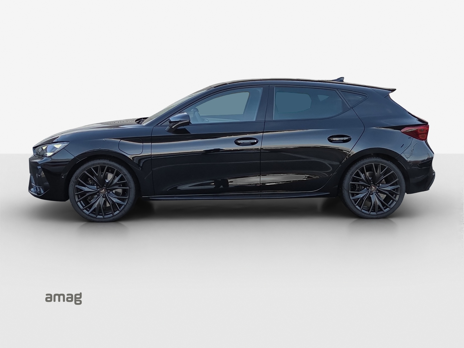 CUPRA LEON 1.5 e-HYBRID pHEV Black Symphony DSG-image-1