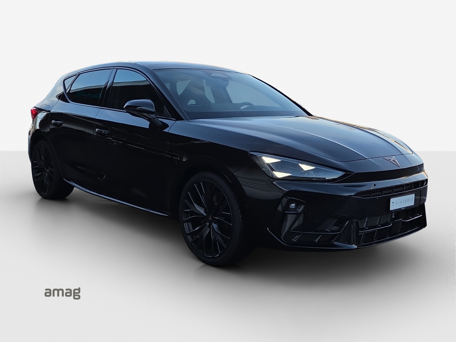 CUPRA LEON 1.5 e-HYBRID pHEV Black Symphony DSG-image-5