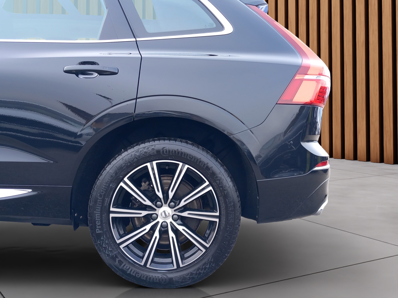 VOLVO XC60 2.0 T6 TE Inscription eAWD-image-9