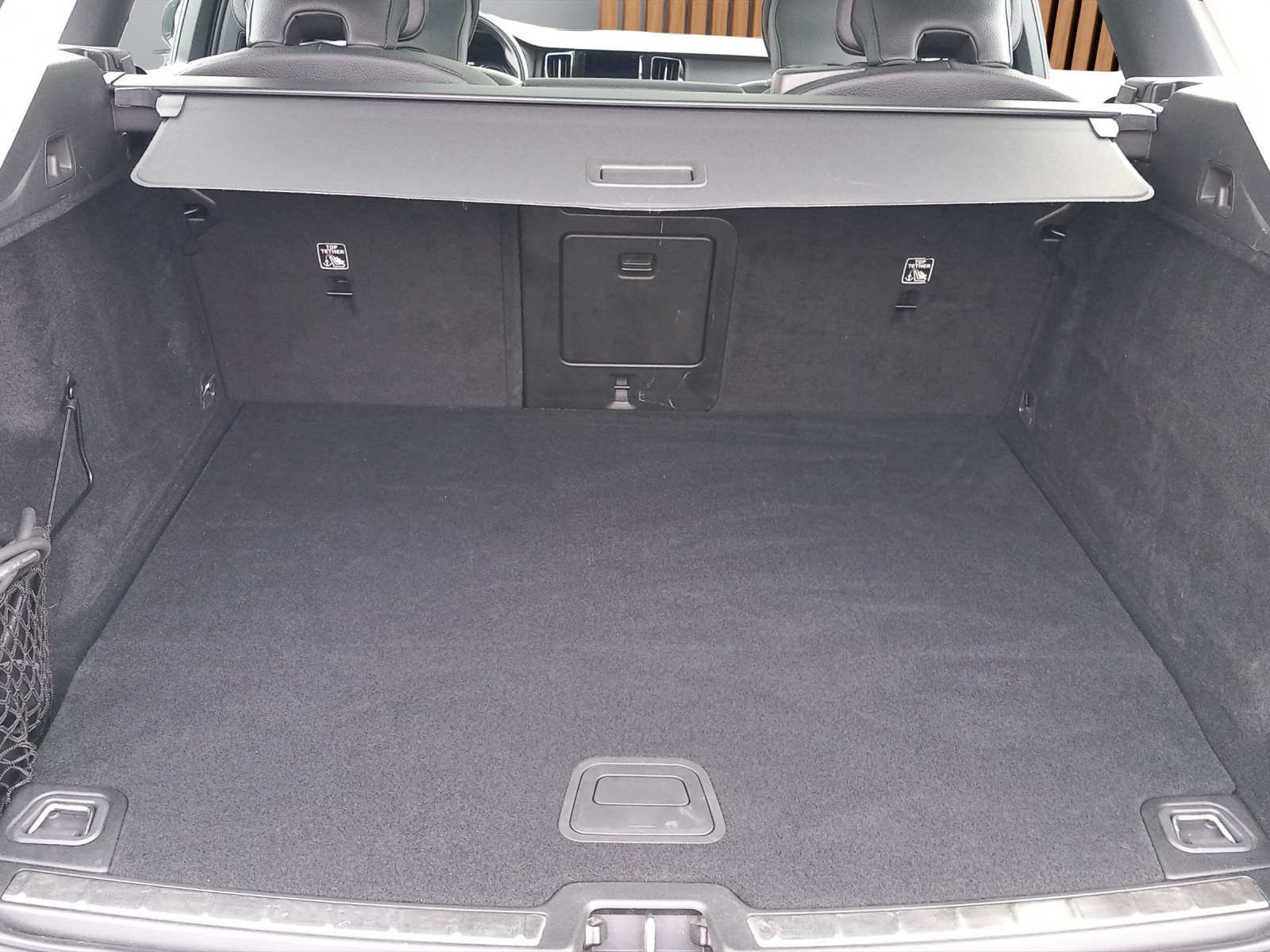 VOLVO XC60 2.0 T6 TE Inscription eAWD-image-23