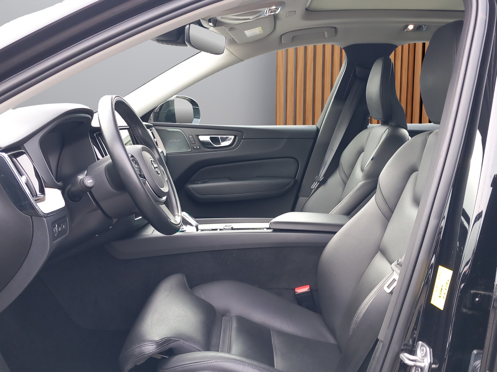 VOLVO XC60 2.0 T6 TE Inscription eAWD-image-14
