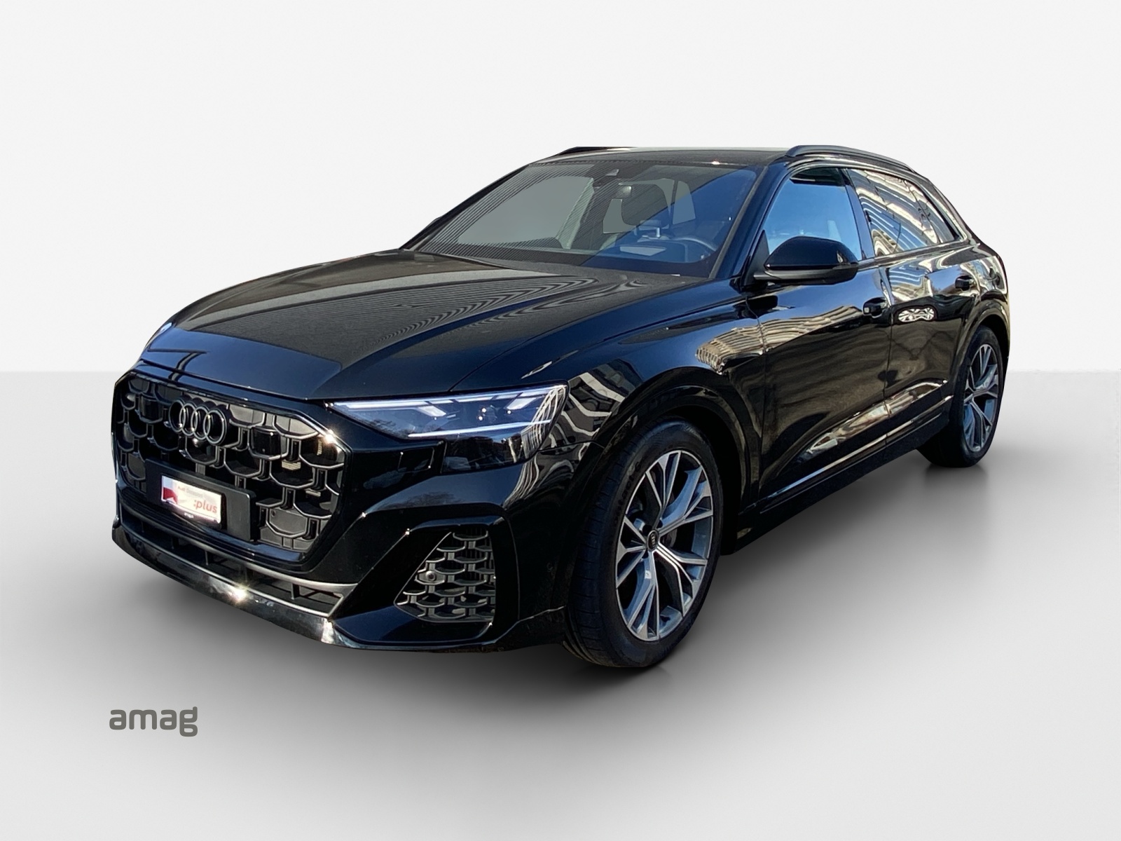 AUDI Q8 55 TFSI e quattro PHEV tiptronic-image-0