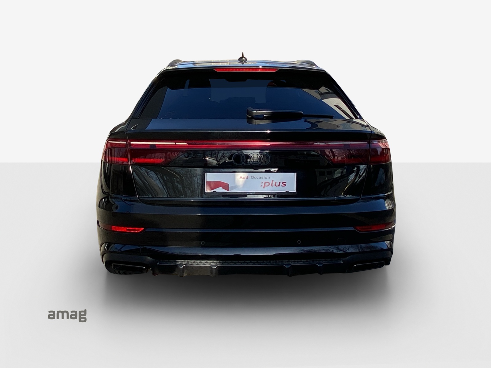 AUDI Q8 55 TFSI e quattro PHEV tiptronic-image-3