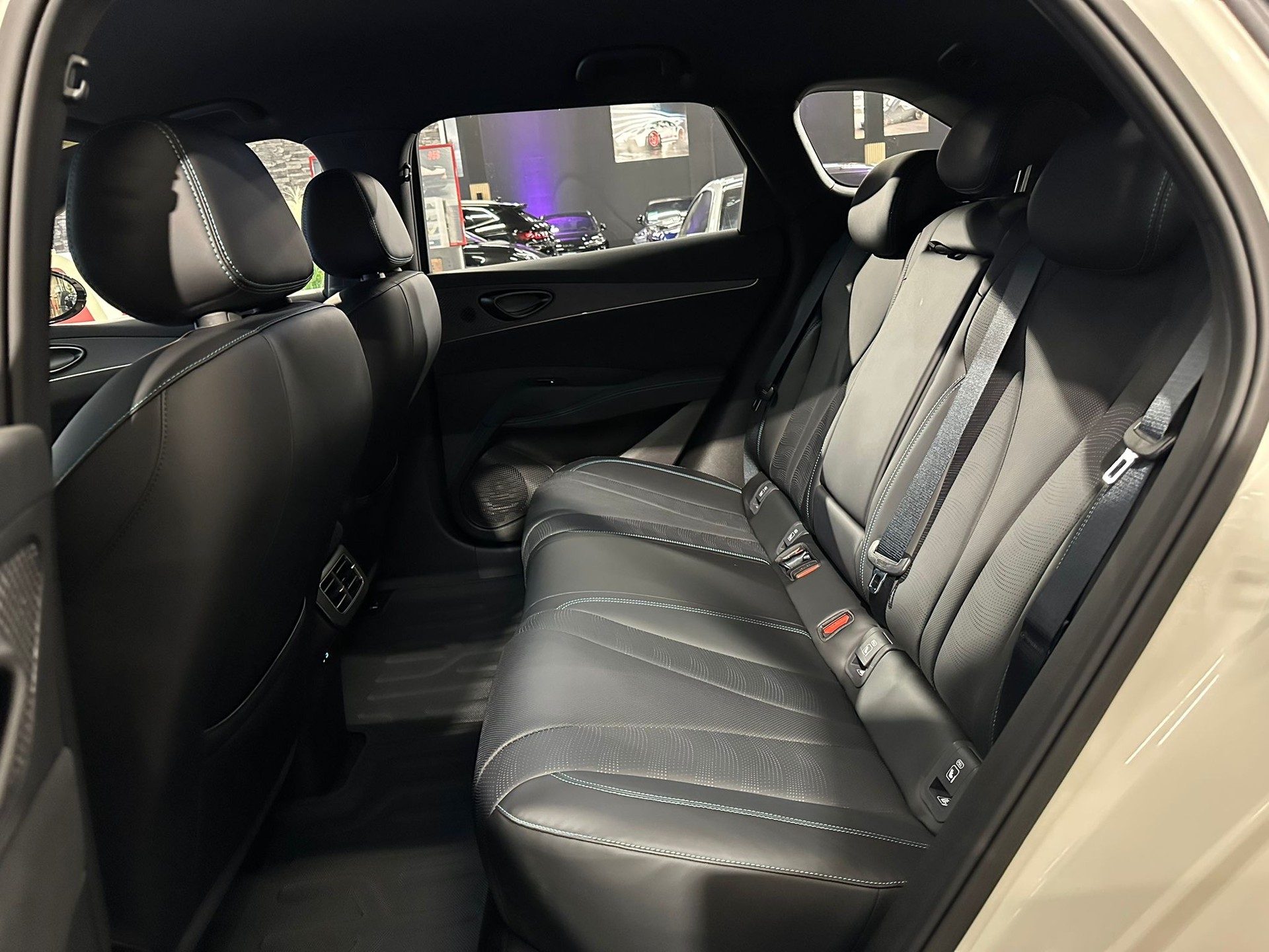 BYD Seal 6 DM-i Touring Boost-image-18
