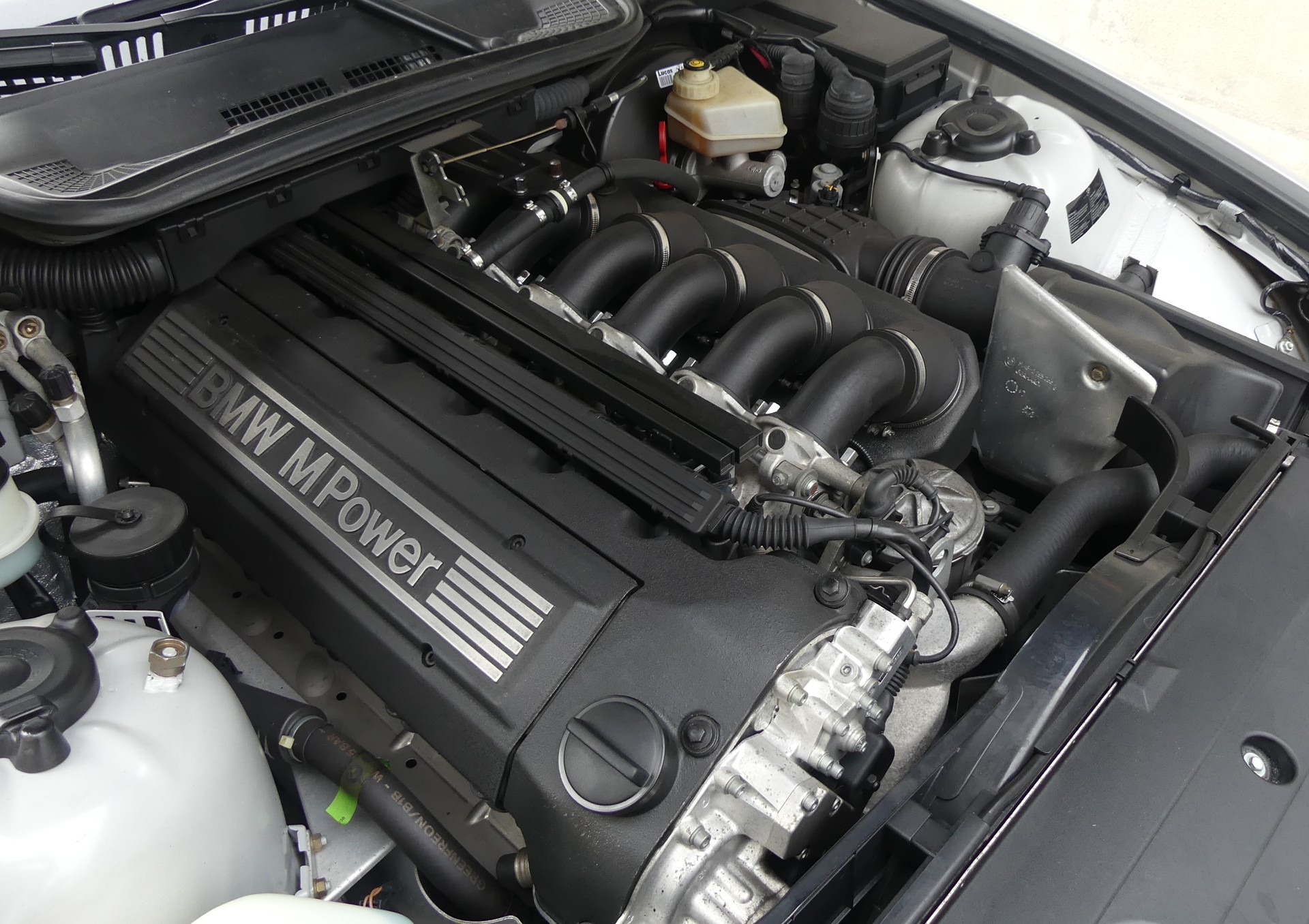 BMW M3 Coupé-image-8