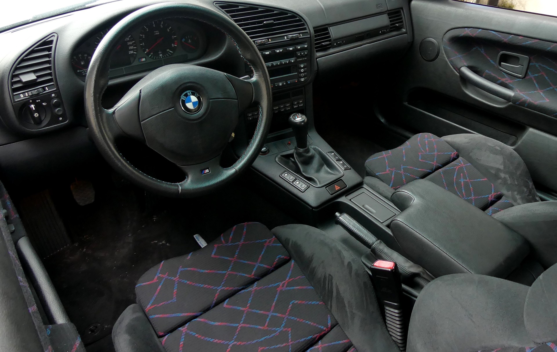BMW M3 Coupé-image-5