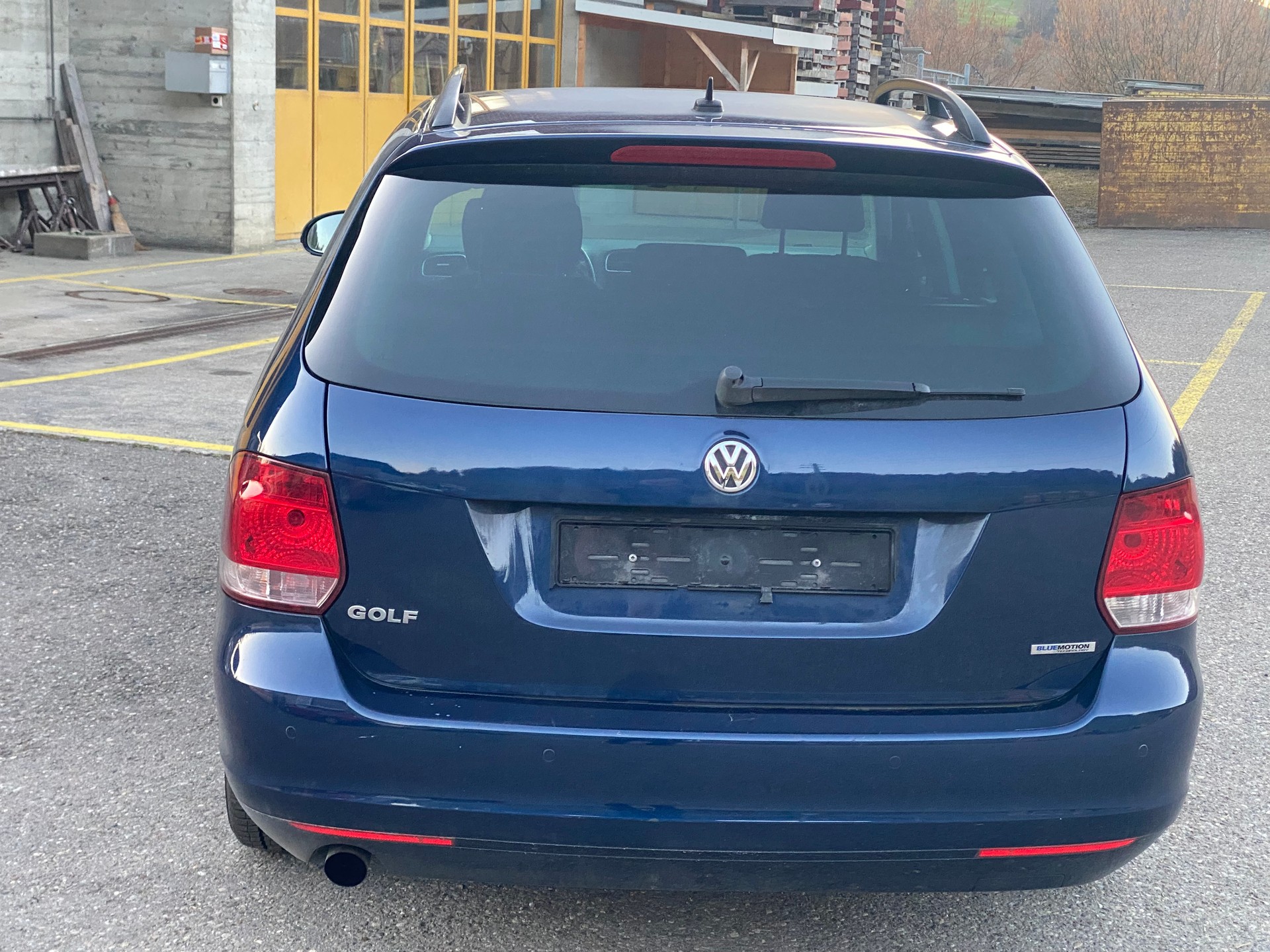 VW GOLF-image-2