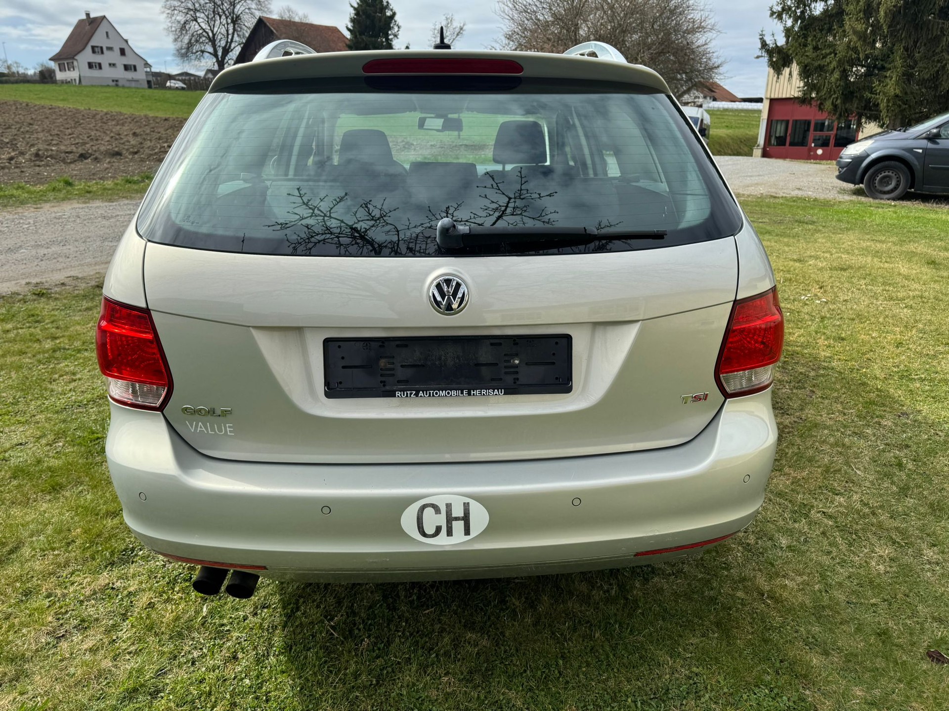 VW Golf Variant 1.4 TSI Value DSG-image-5