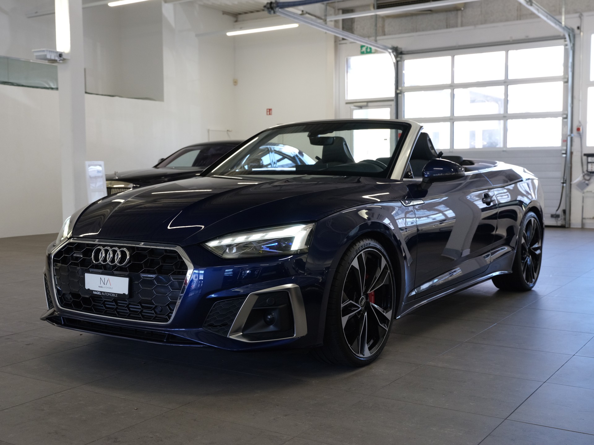 AUDI A5 Cabriolet 45 TFSI S-tronic Sport quattro *Head-Up Display* *S-Line* *Assistenz-Paket* *Sportsitze Alcantara*-image-4