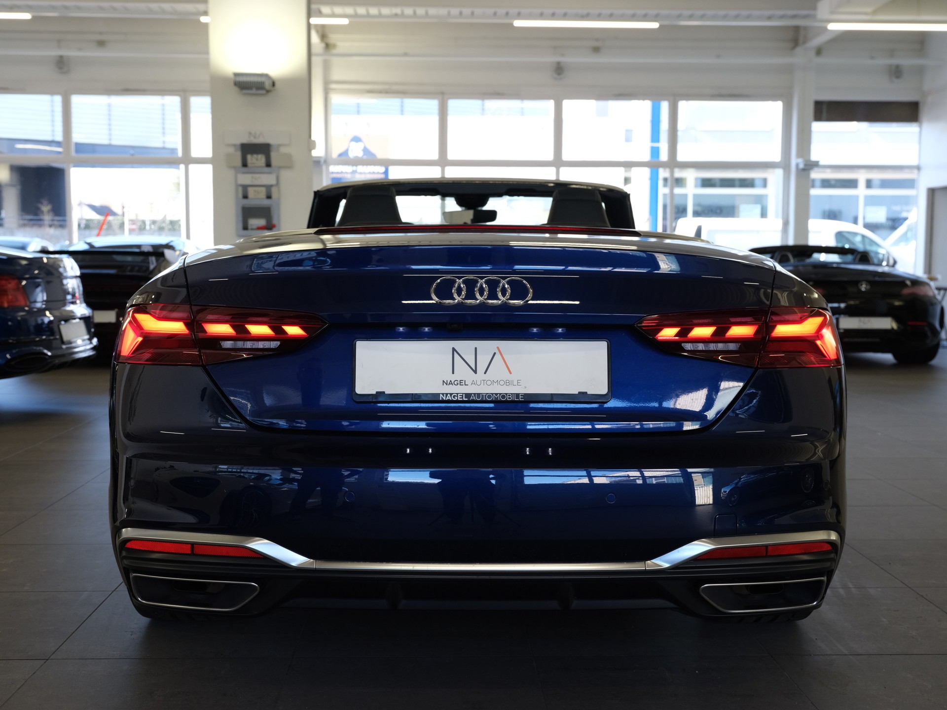 AUDI A5 Cabriolet 45 TFSI S-tronic Sport quattro *Head-Up Display* *S-Line* *Assistenz-Paket* *Sportsitze Alcantara*-image-5