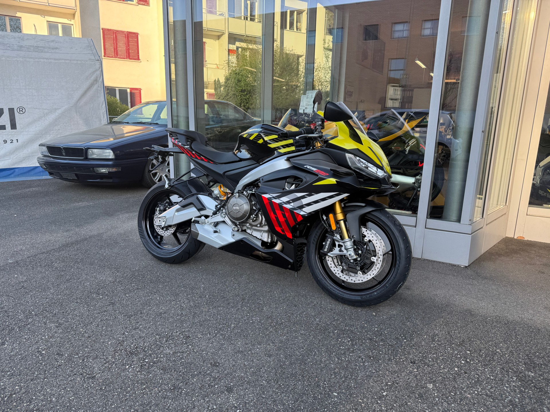 APRILIA RS 660 Factory E5+ (35kW)-showroom-element-1