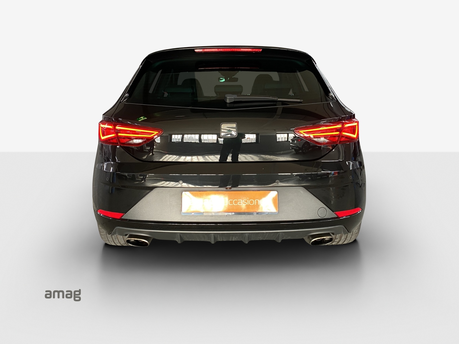 SEAT Leon 2.0 TSI Cupra 300-image-3