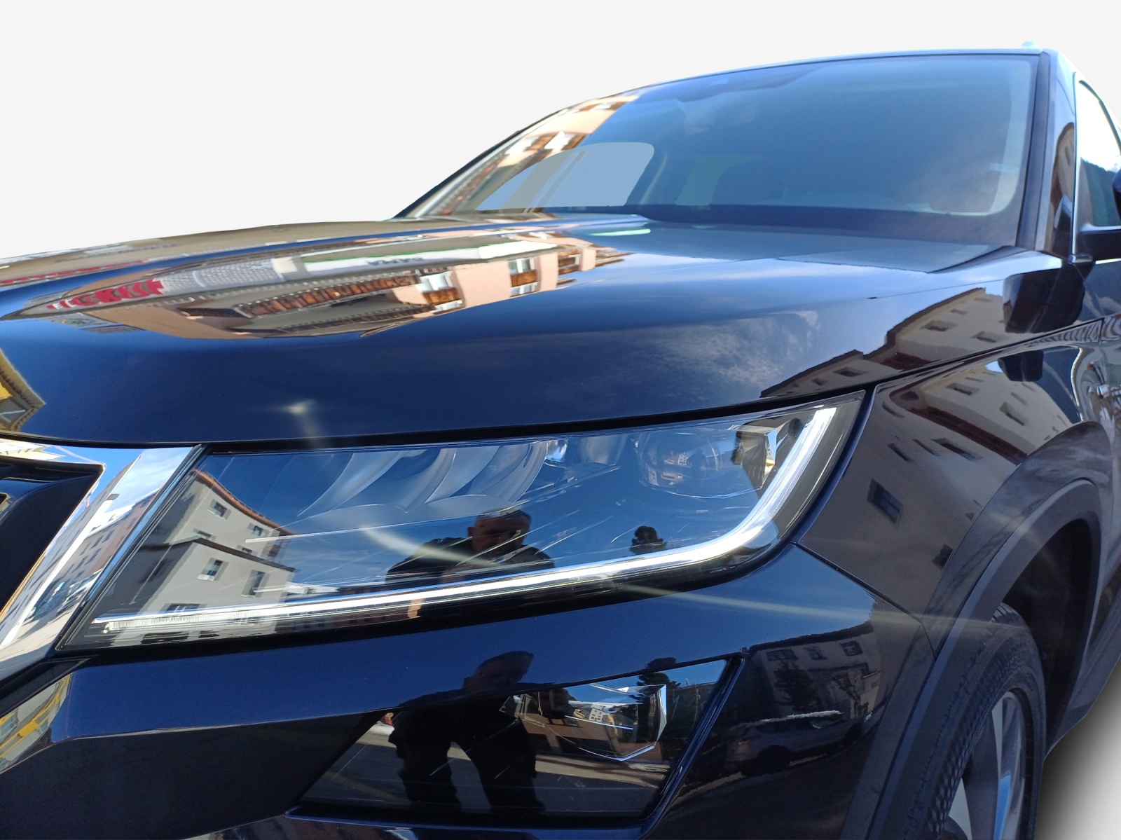 SKODA Kodiaq 2.0 TDI SCR Drive 4x4 DSG-image-15