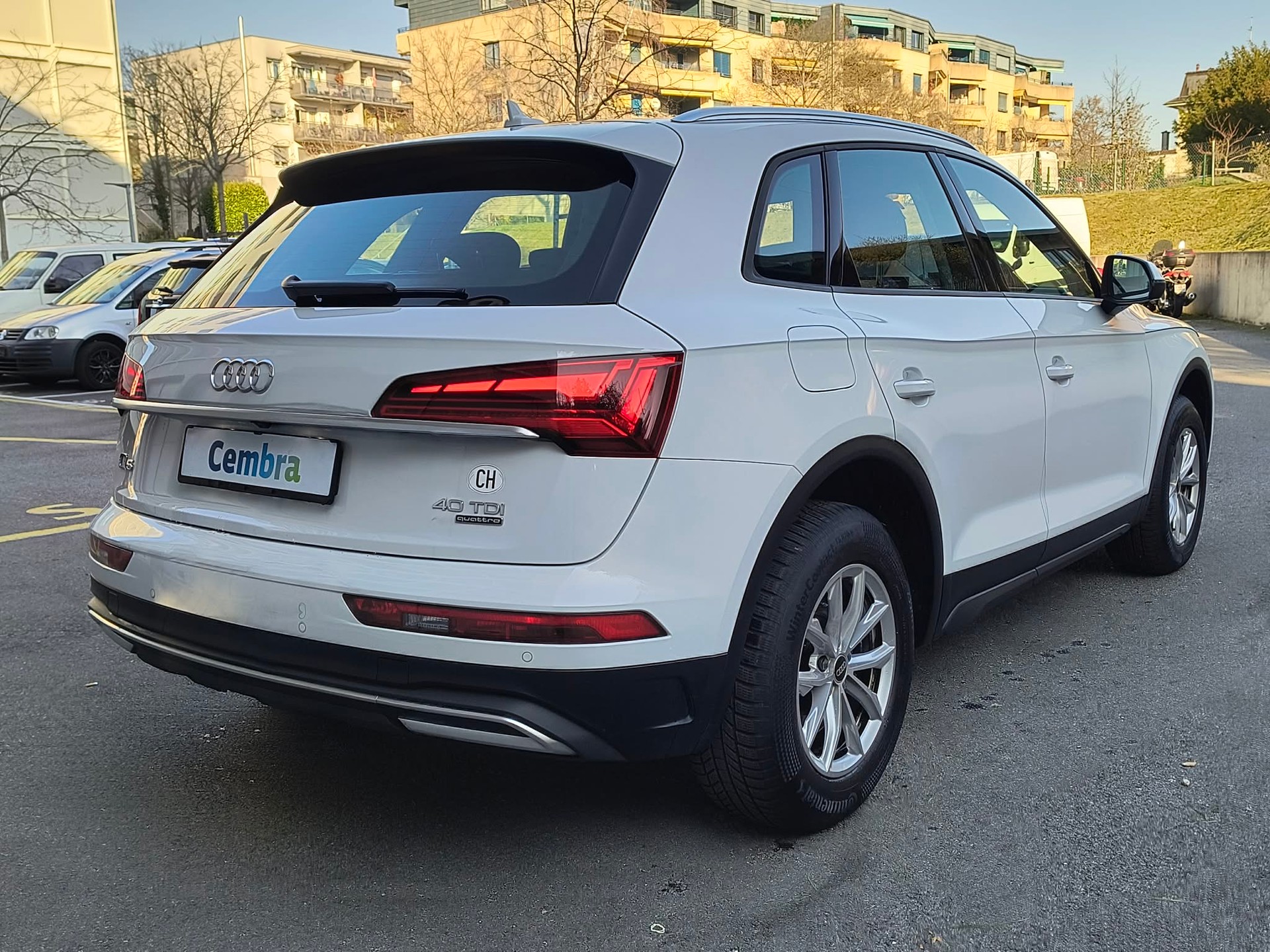 AUDI Q5 Sportback 40 TDI advanced quattro S-tronic-image-3