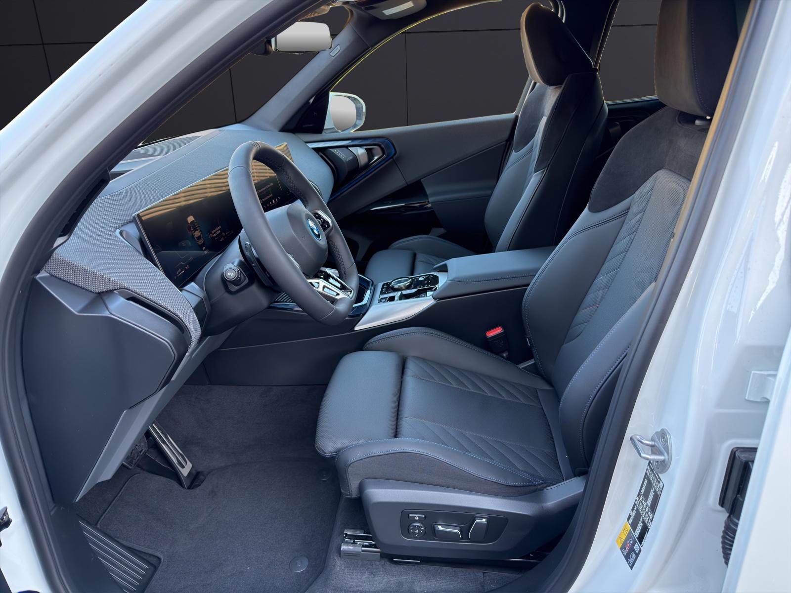 BMW X3 30e xDrive-image-1
