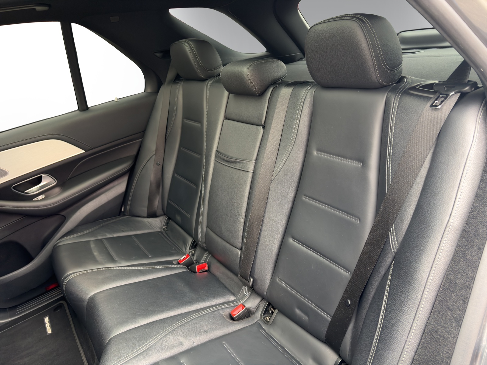 MERCEDES-BENZ GLE 350 e AMG Line 4M 9G-image-10
