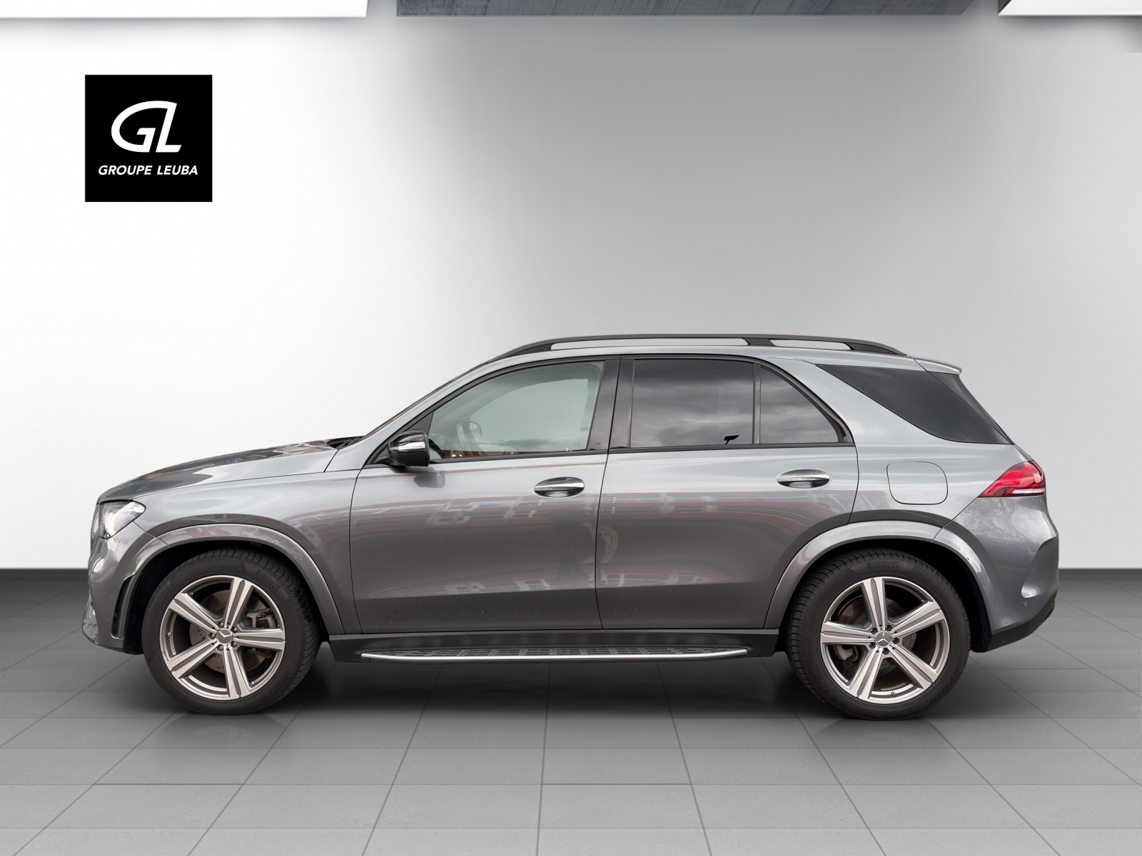 MERCEDES-BENZ GLE 350 e AMG Line 4M 9G-image-2