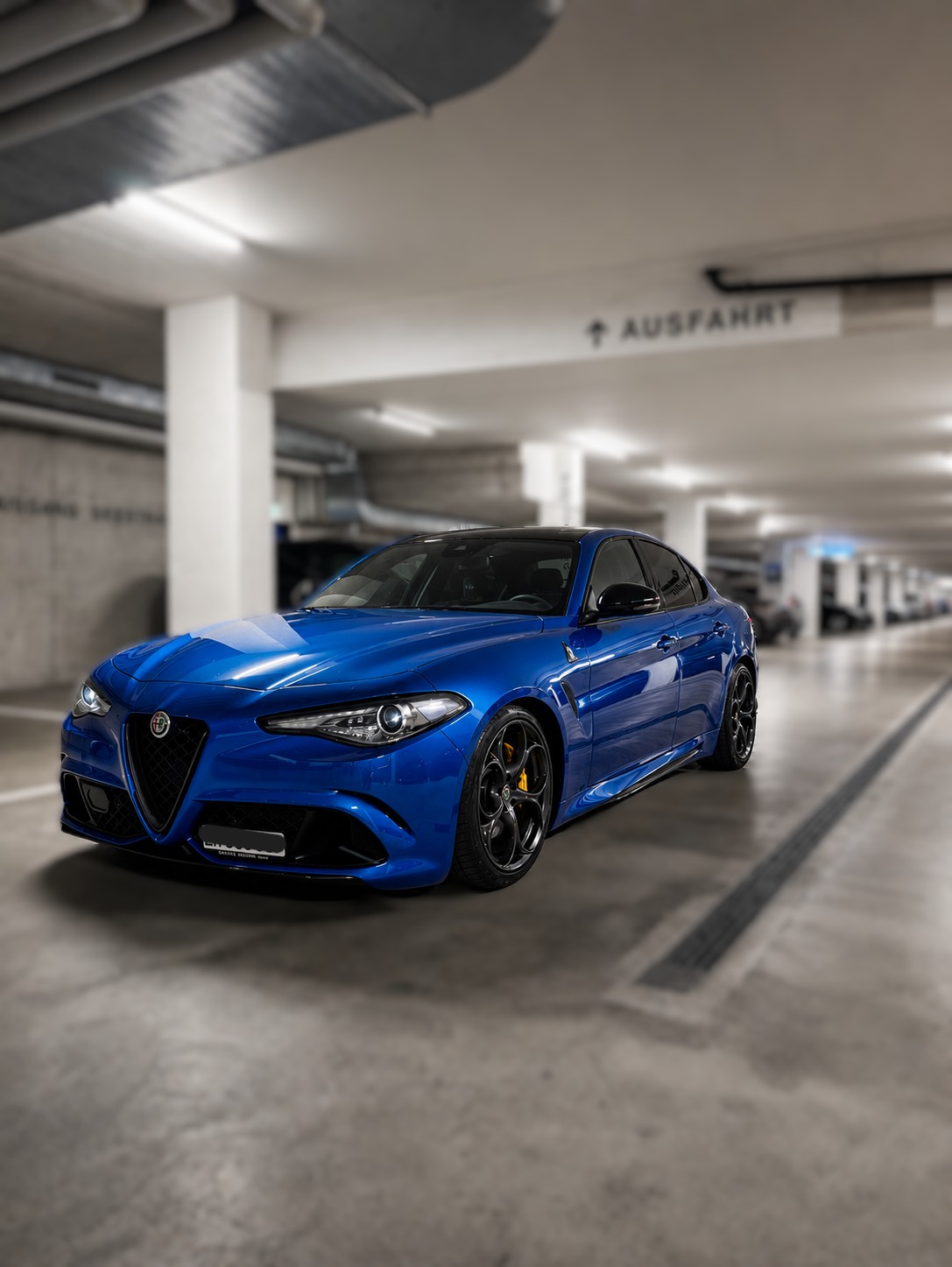ALFA ROMEO Giulia 2.0 Veloce Q4 Automatic-image-3