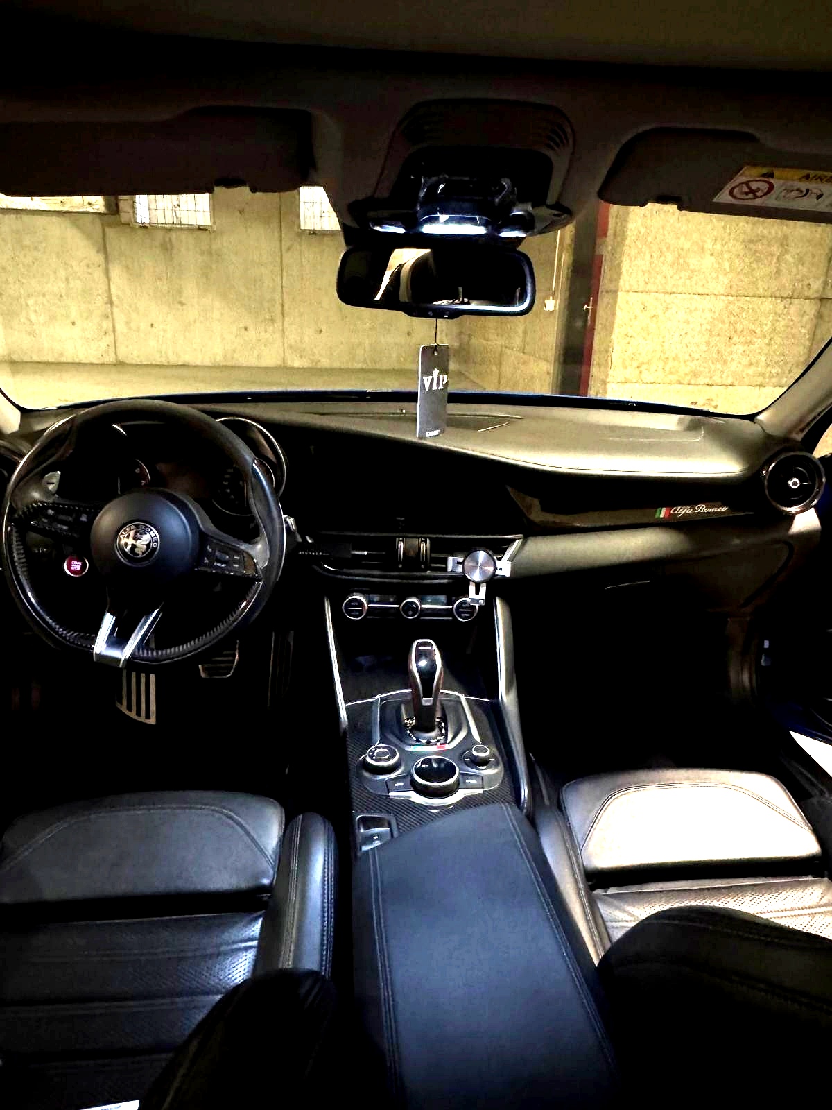 ALFA ROMEO Giulia 2.0 Veloce Q4 Automatic-image-2