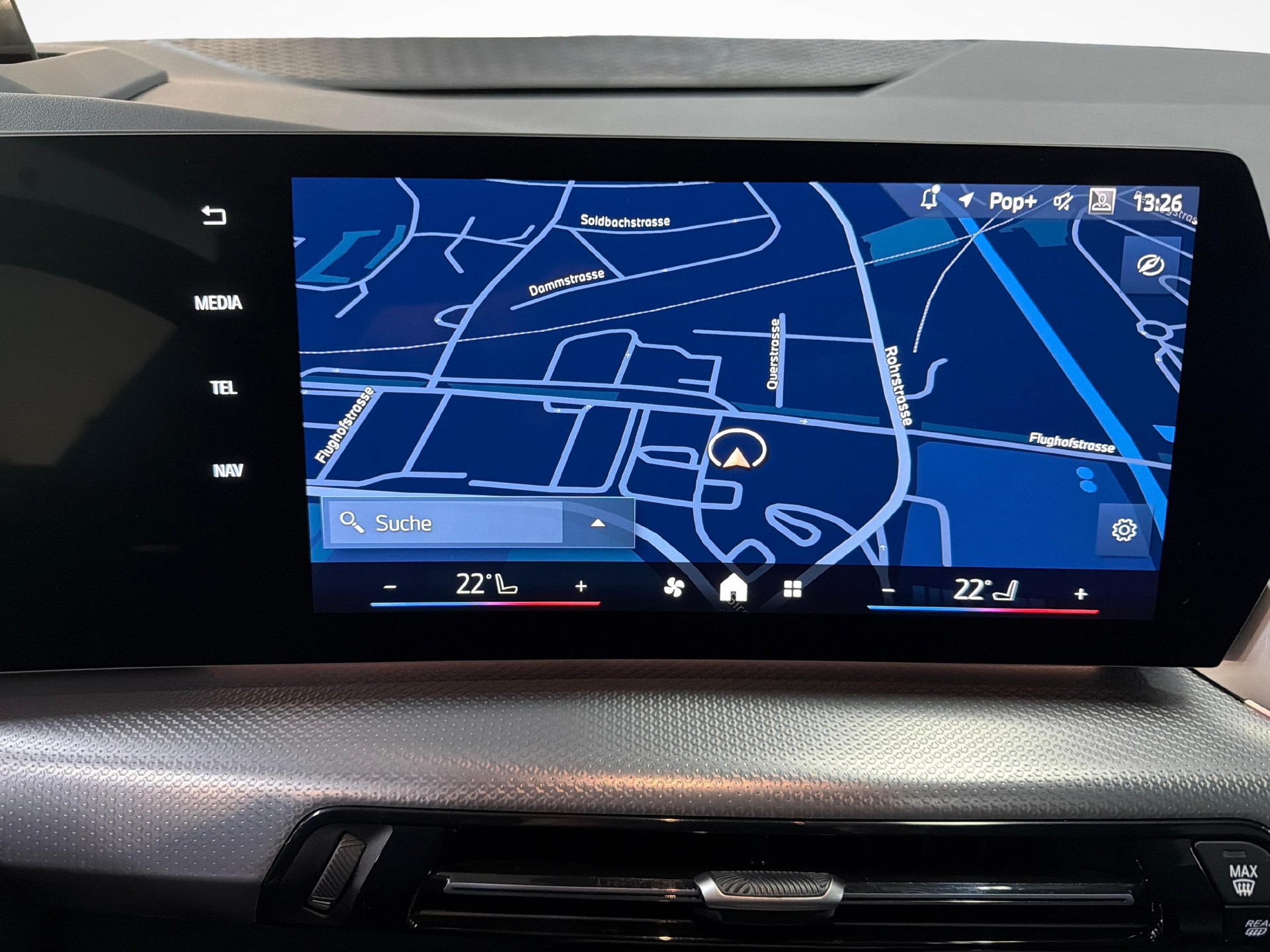 BMW 223i xDrive Active Tourer-image-14