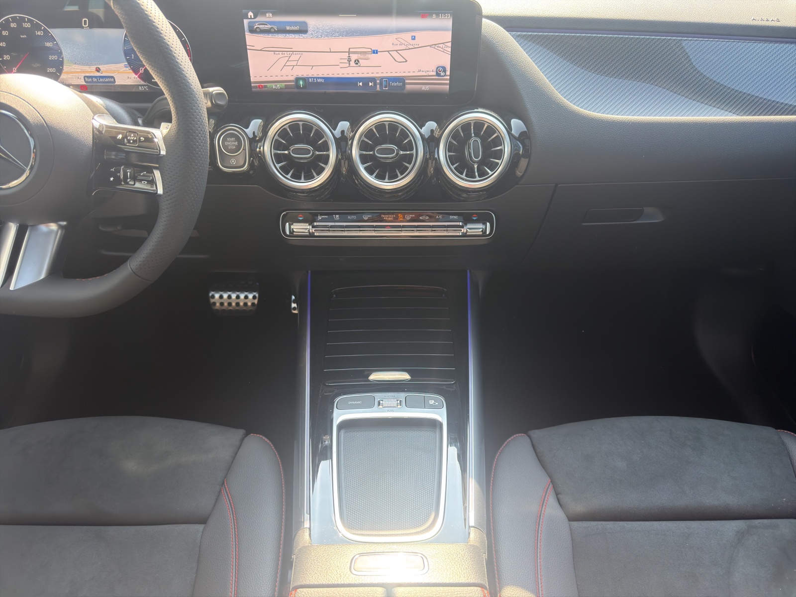 Image MERCEDES-BENZ GLA-220 GLA 220 4Matic 8G-DCT