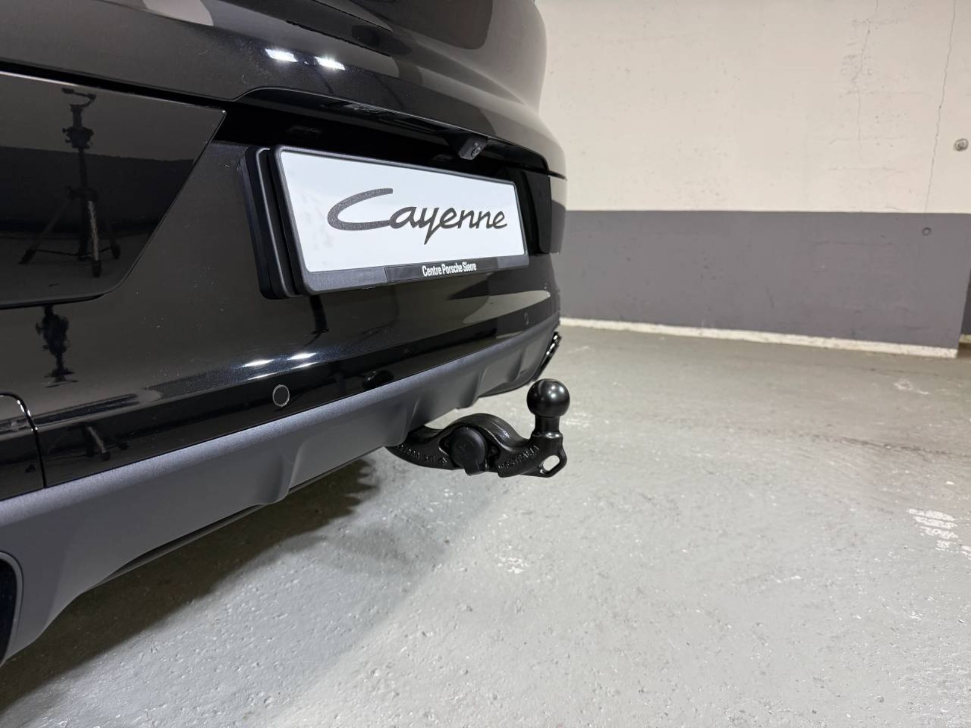 PORSCHE Cayenne E-Hybrid Coupé Black Edition-image-11