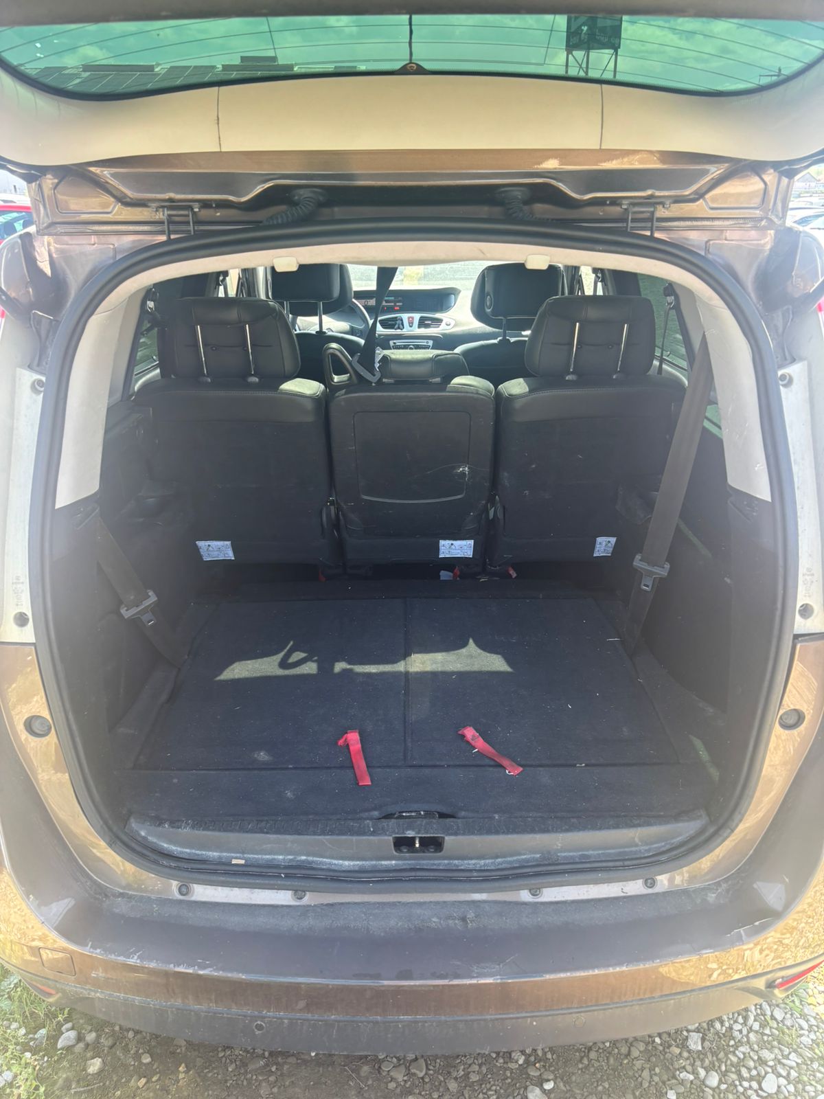 RENAULT Grand Scénic 1.5 dCi Expression EDC-image-11