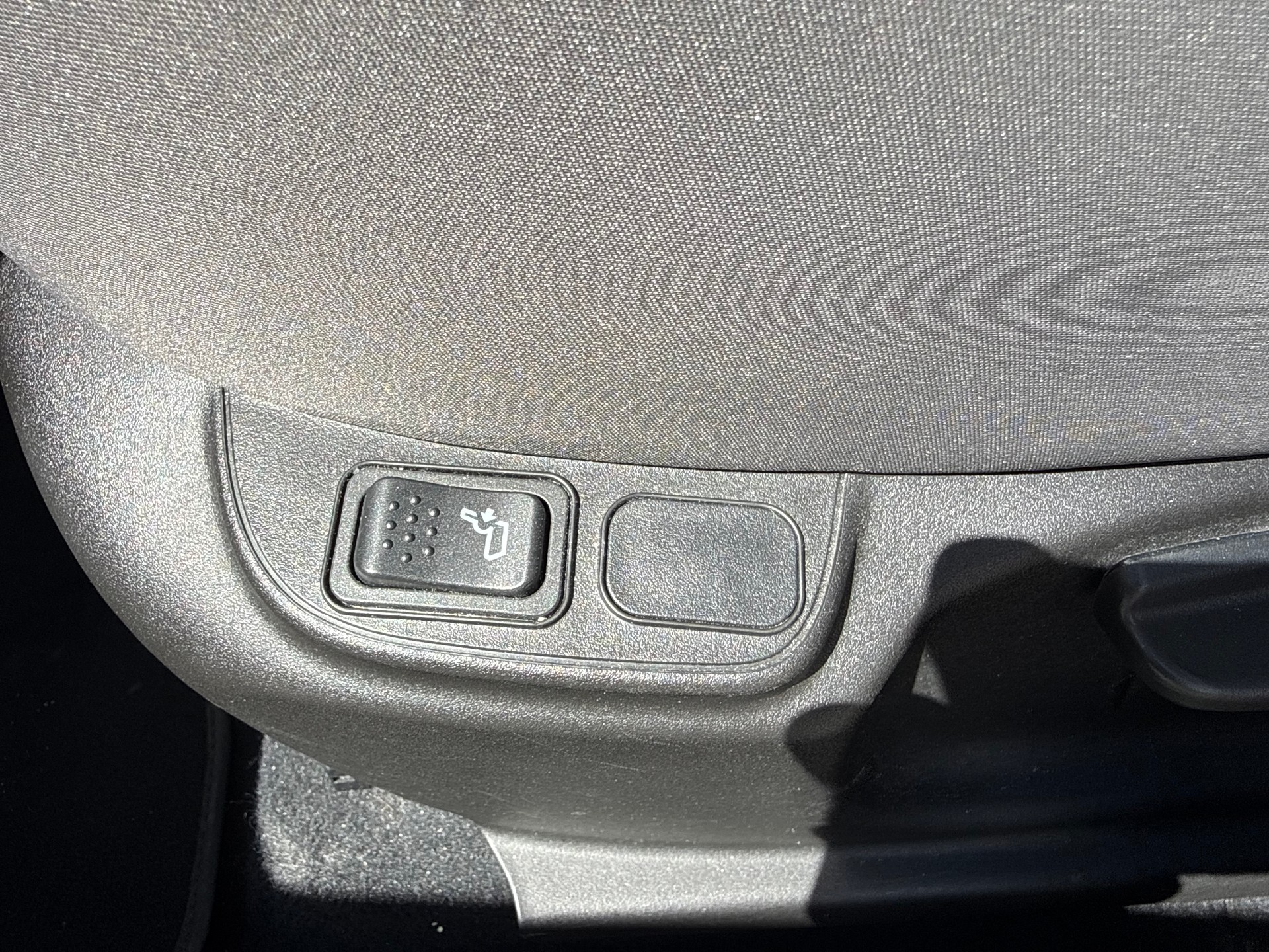 FIAT 500L 1.4 TB 16V Trekking Line-image-11