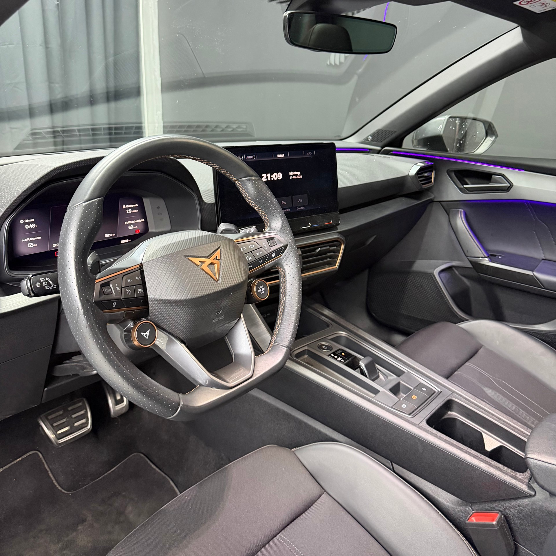 CUPRA LEON ST 2.0 TSI VZ DSG 4Drive-image-9