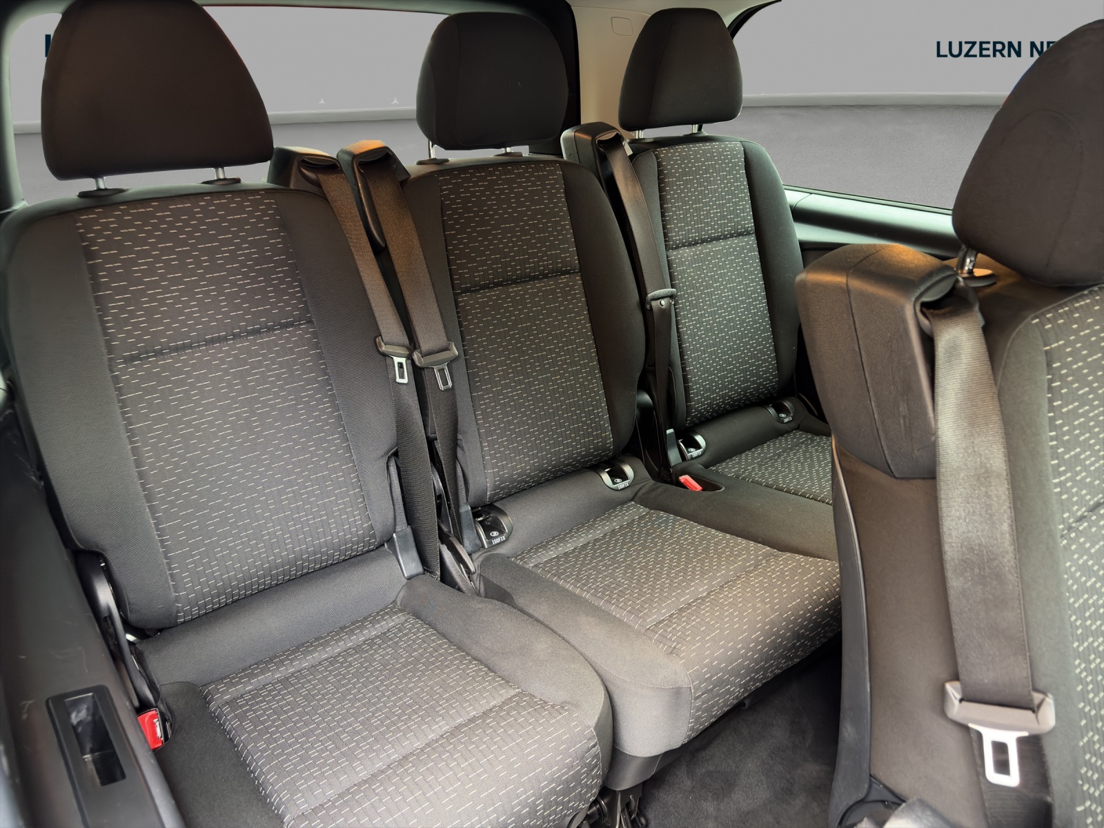 MERCEDES-BENZ Vito 116 CDI Lang Select Tourer 4Matic 9G-Tronic-image-11