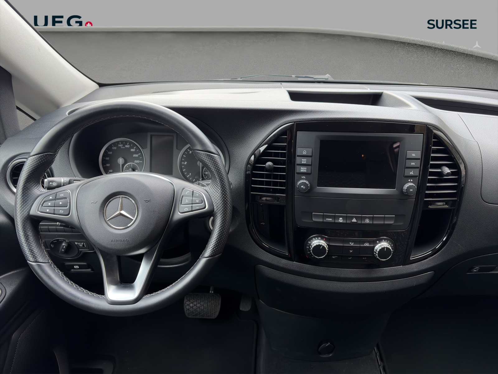 MERCEDES-BENZ Vito 116 CDI Lang Select Tourer 4Matic 9G-Tronic-image-8